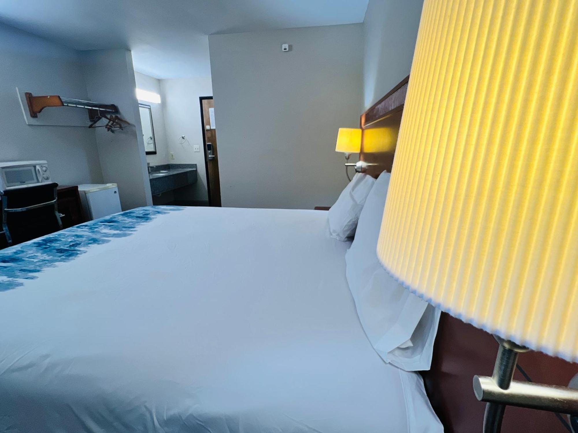 Rosewood Inn By Oyo Union City I-69 외부 사진