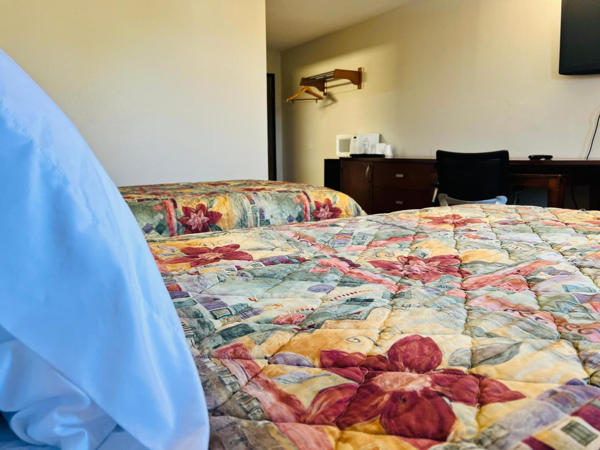 Rosewood Inn By Oyo Union City I-69 외부 사진